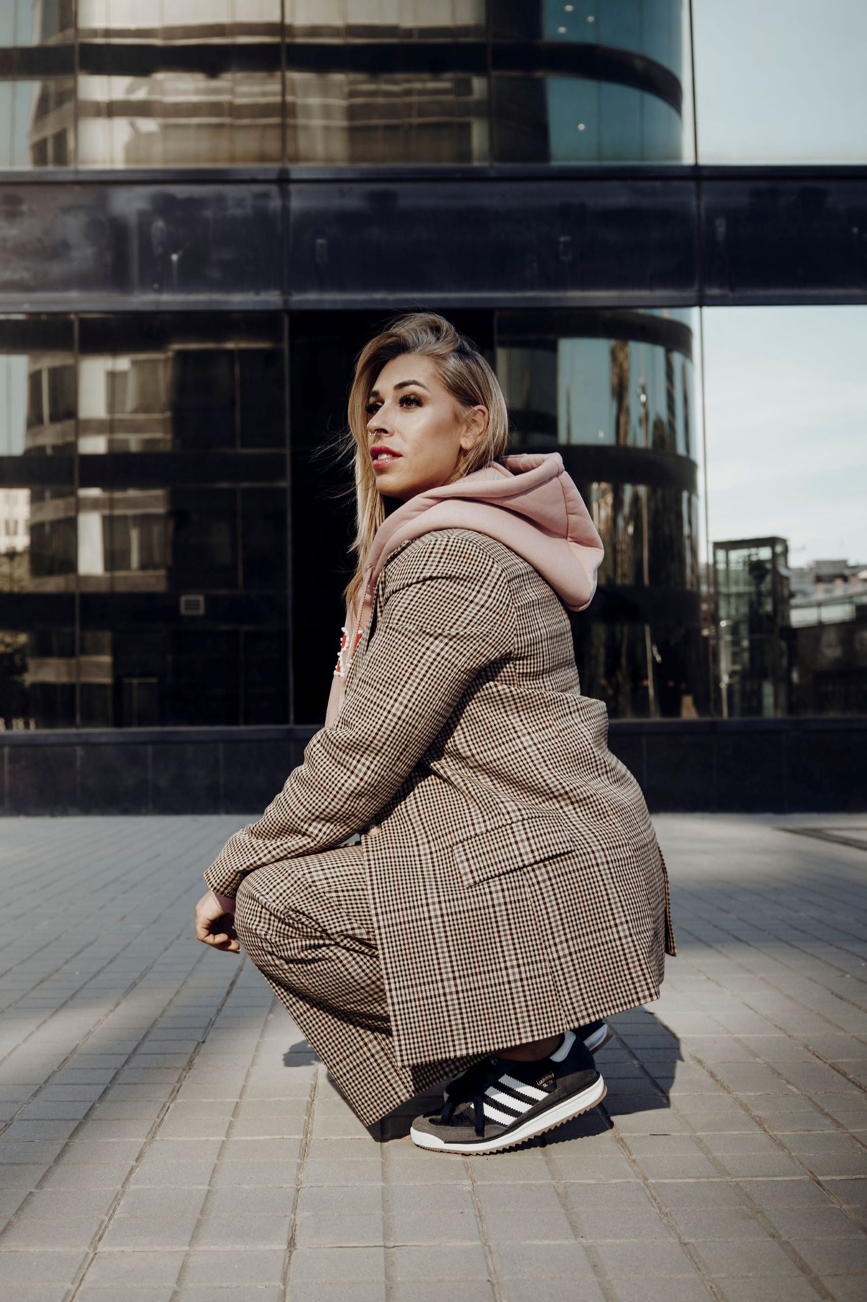 Cataleya-blazer-cuadros-marron