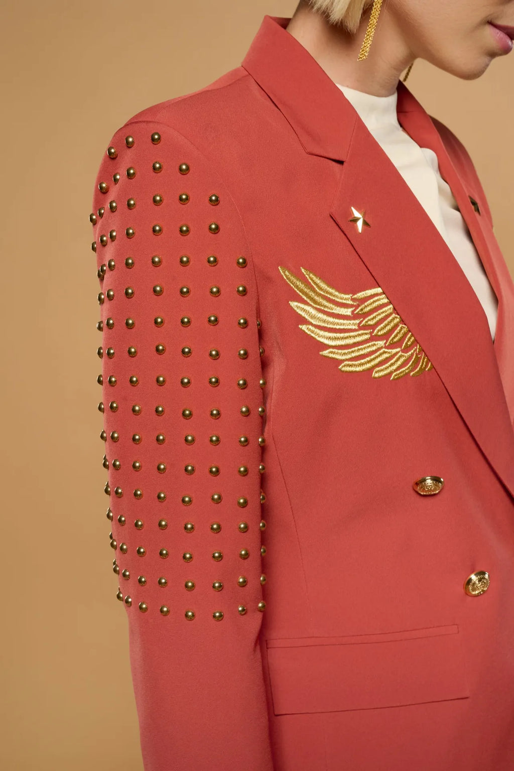 Blazer terracota tachuelas