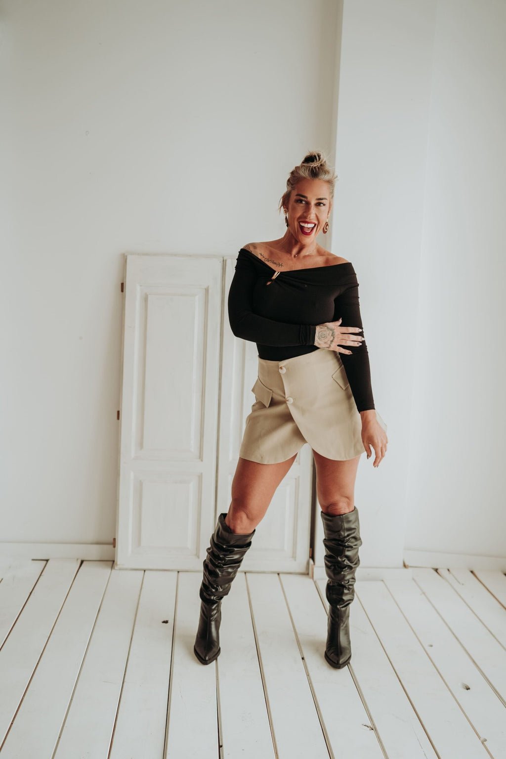 Cataleya-body-escote