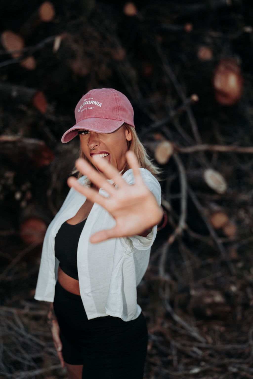 Cataleya-camisa-blanca-botones-mangas