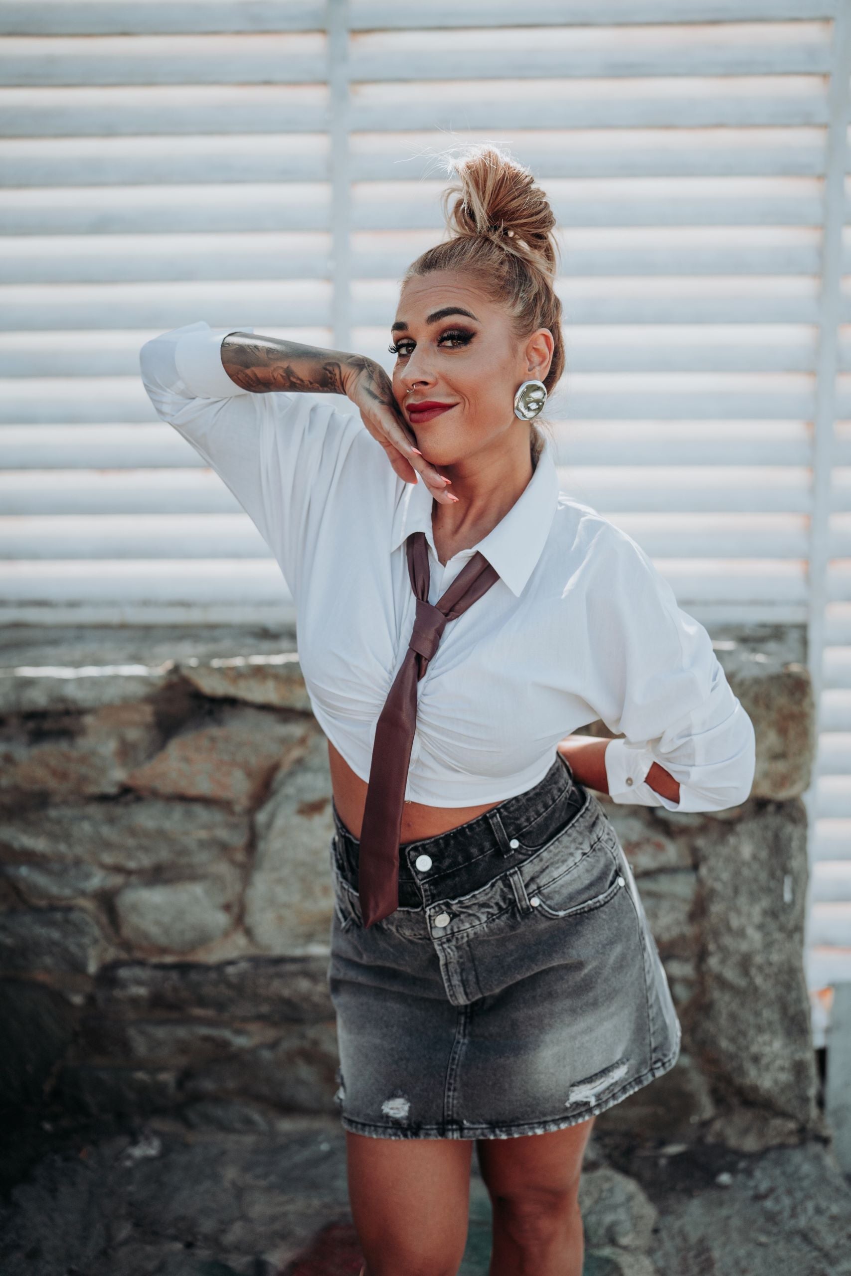 Cataleya-camisa-blanca