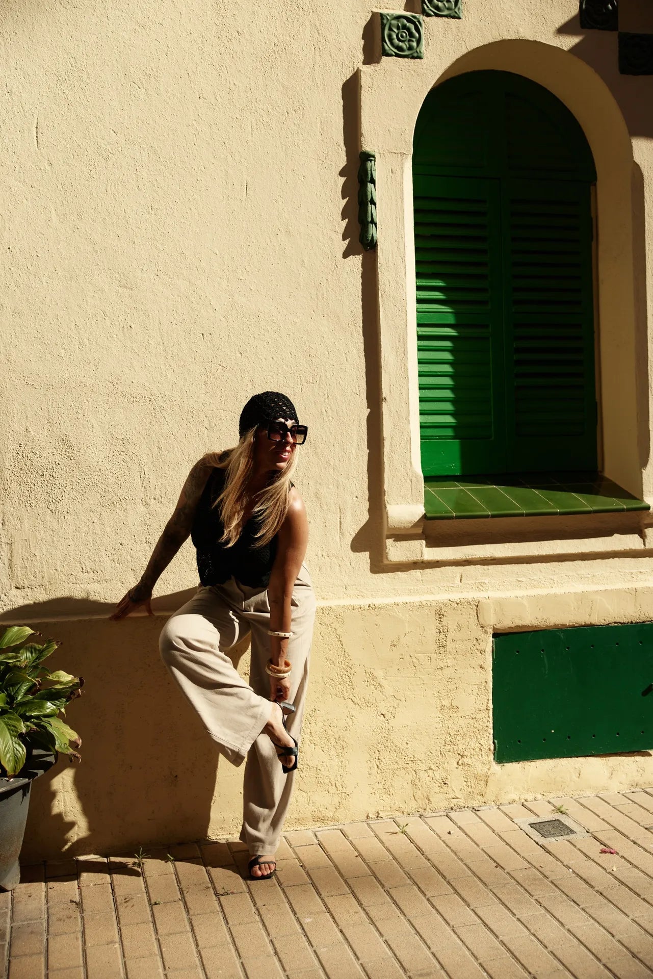 Pantalón palazzo de lino beige