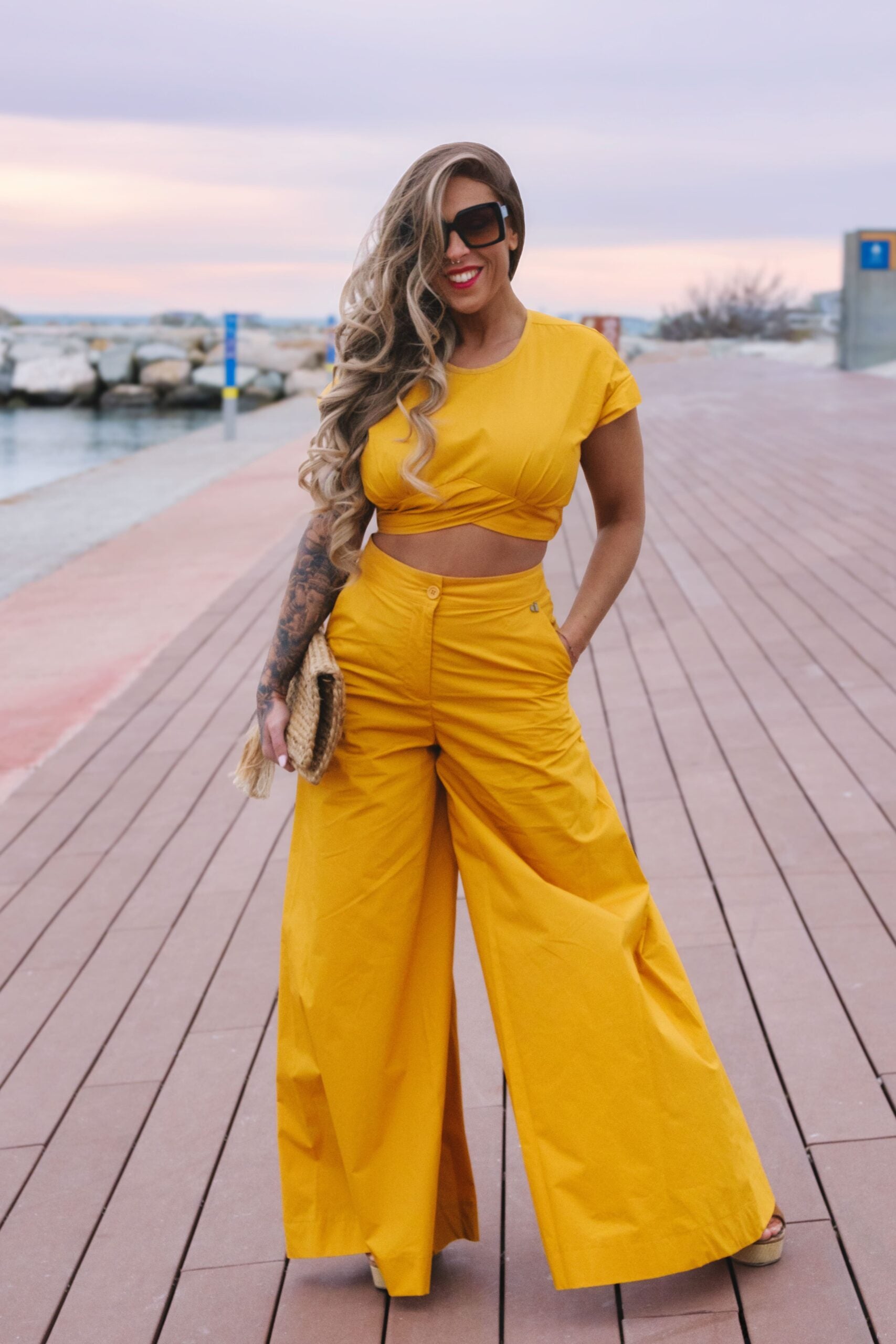 Cataleya-conjunto-mostaza