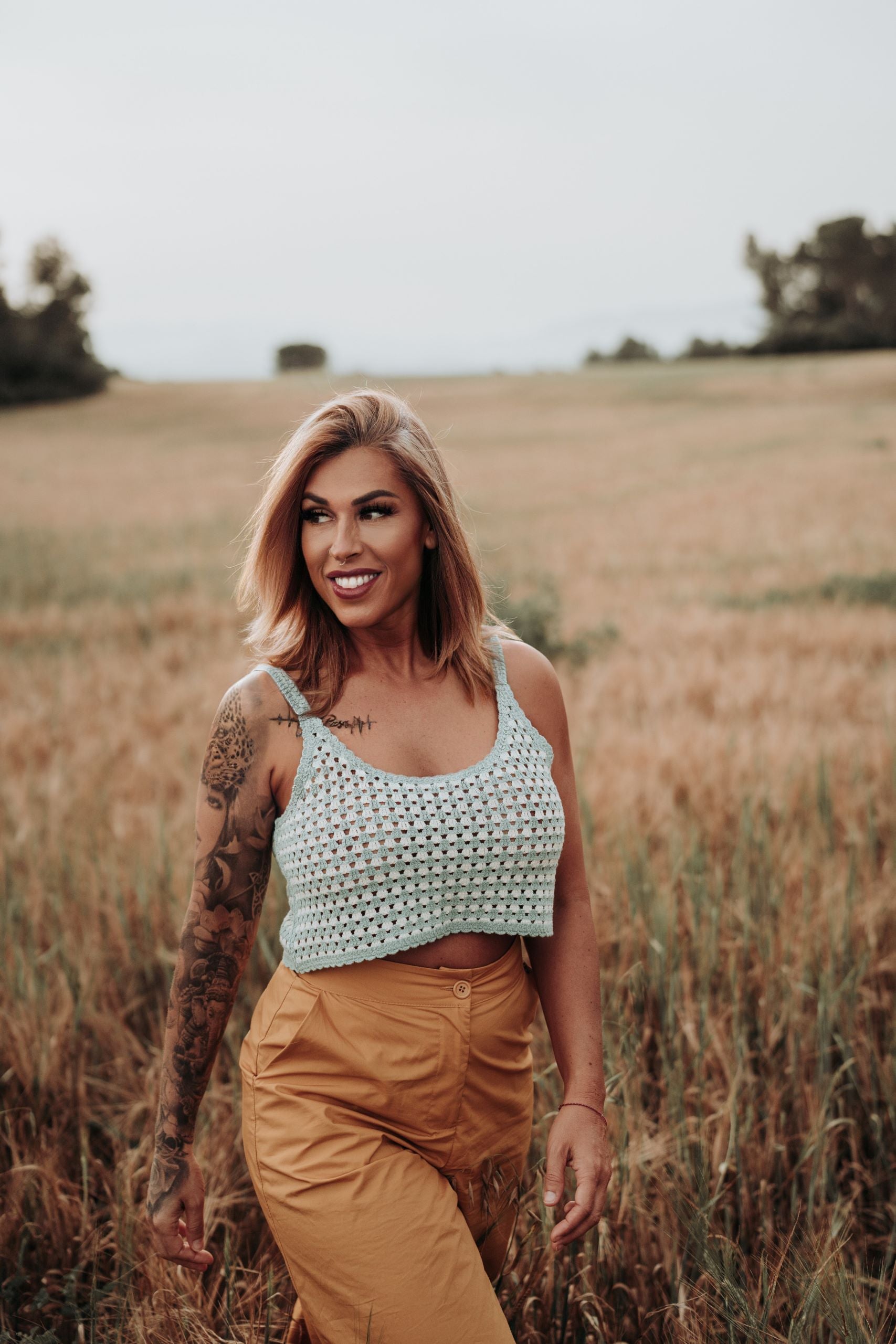 Cataleya-crop-croche