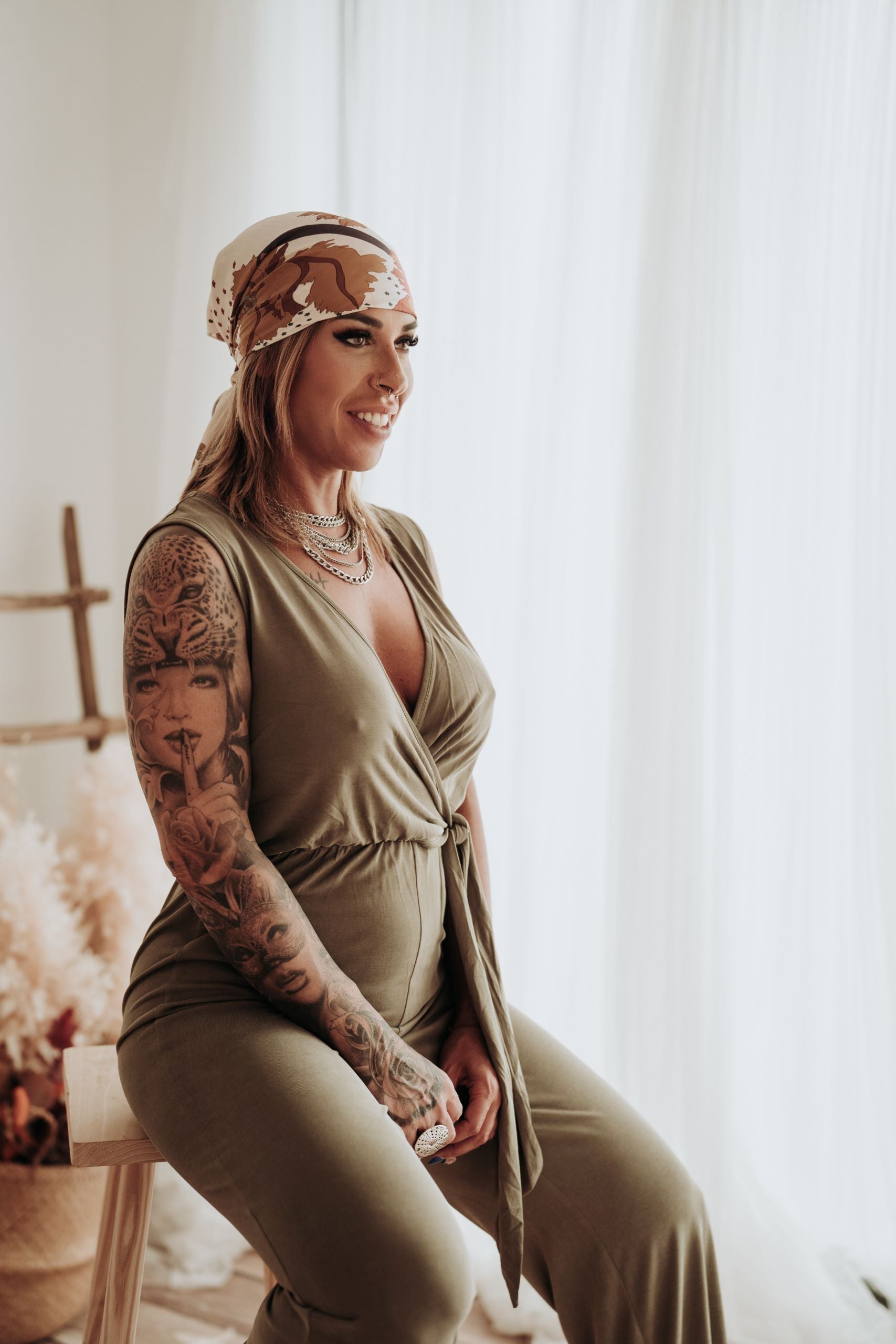 Cataleya-escote-mono