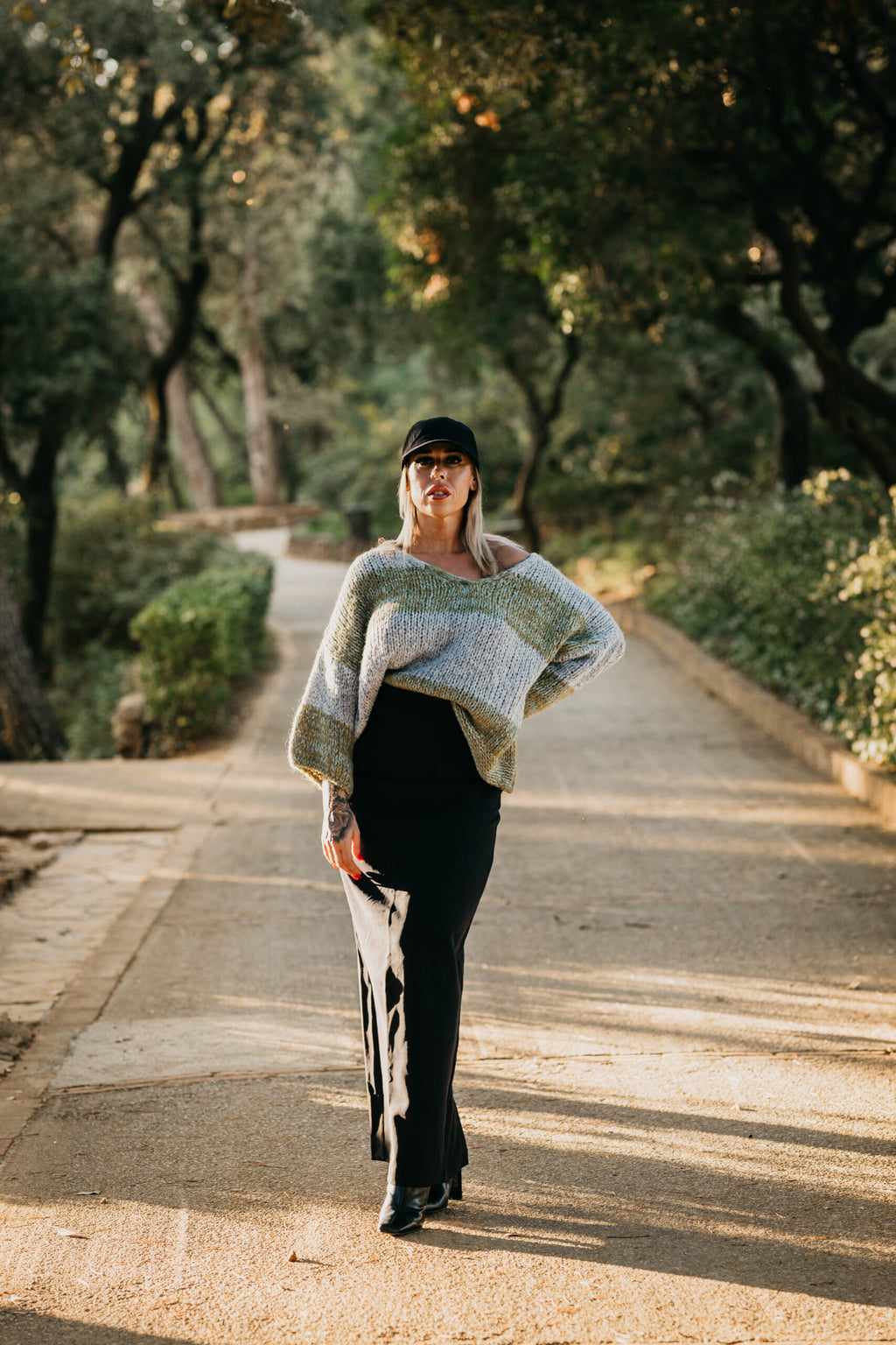 Cataleya-falda-larga-negra-bolsillos.