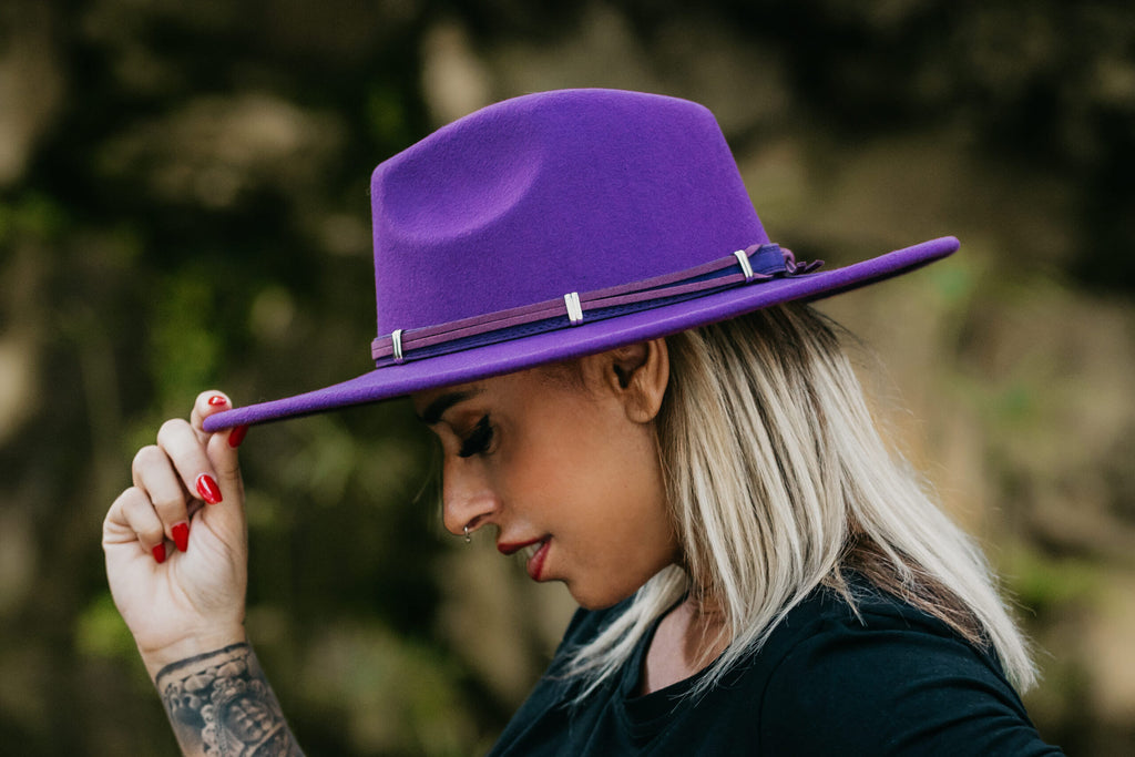 Cataleya-gorro-invierno-lila.