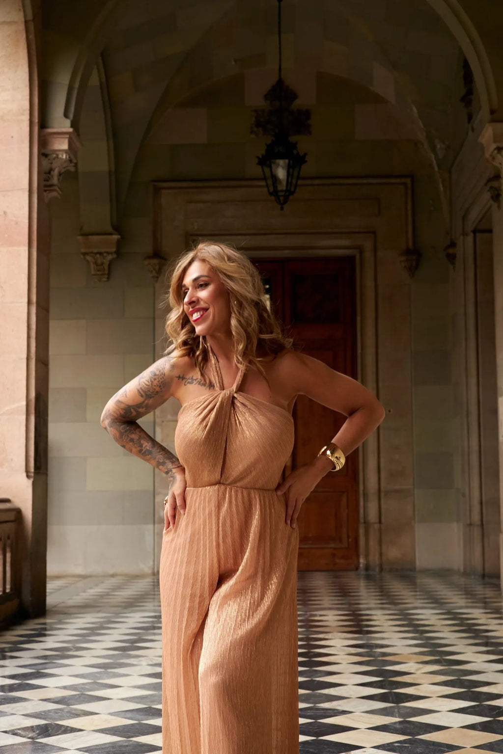 Cataleya-mono-cruzado_reduida