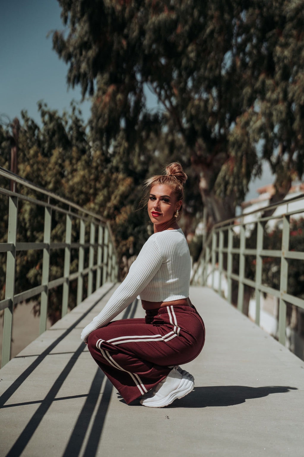 Cataleya-pantalon-chandal-rojo