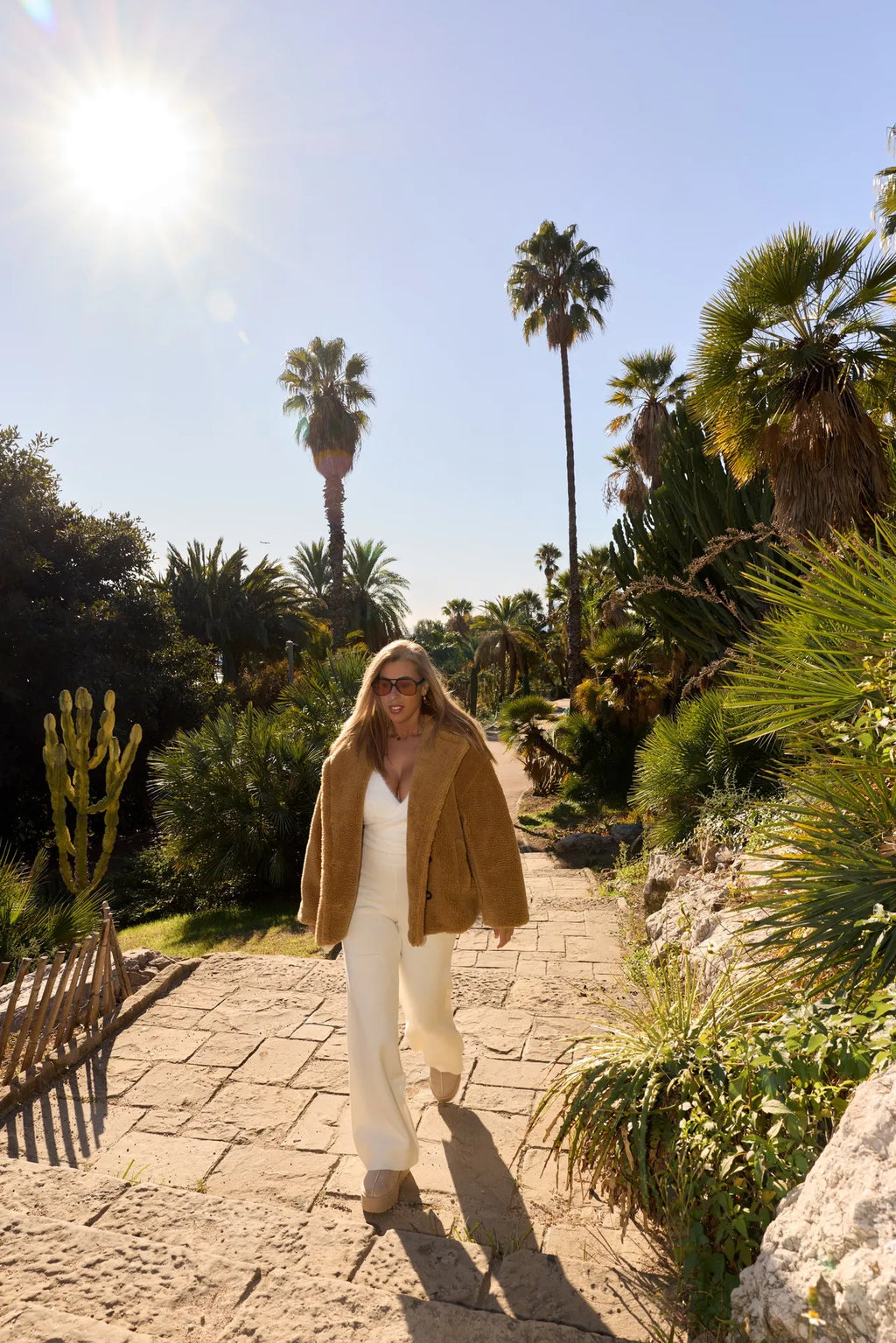 Pantalón  punto acampanado blanco