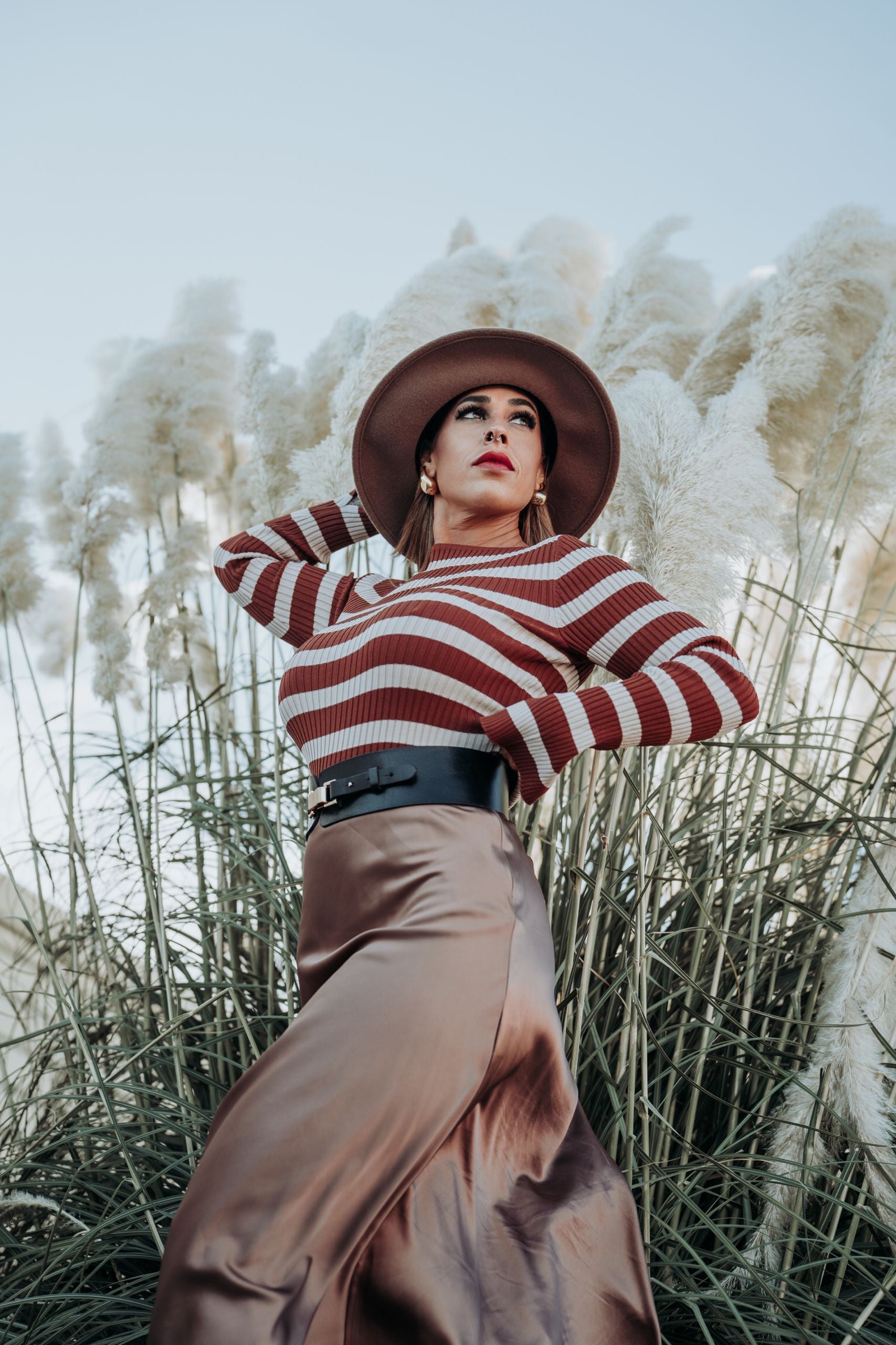 Cataleya-rayas-marron