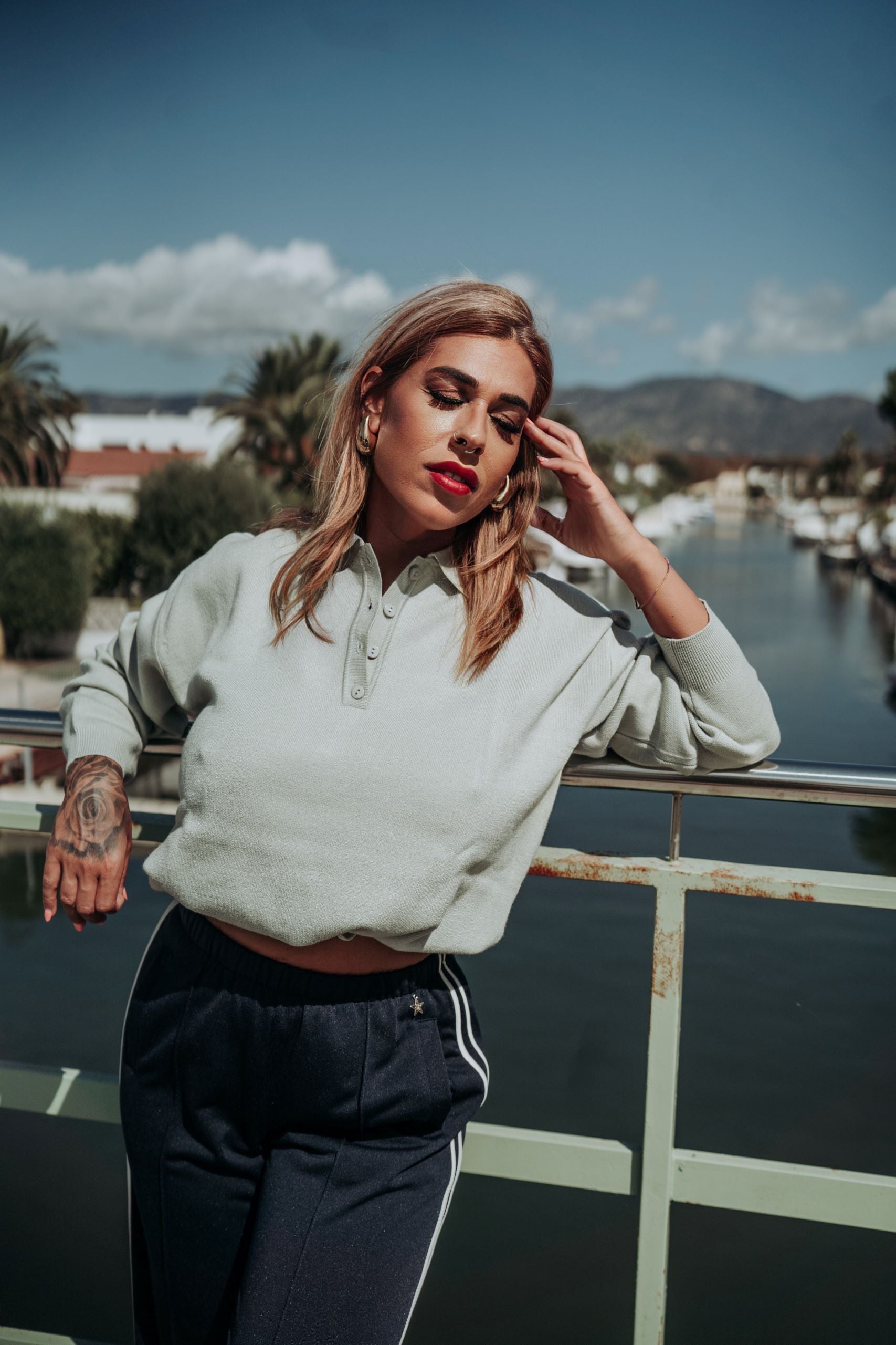 Cataleya-sudadera-estilo-polo