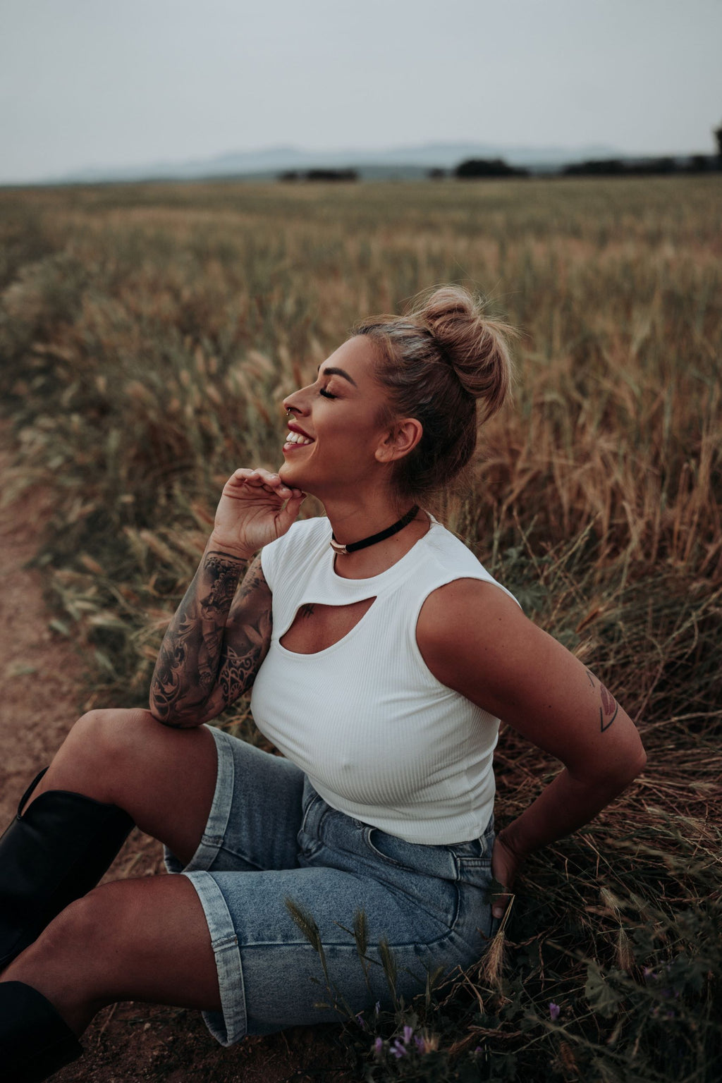 Cataleya-top-asimetrico-corto