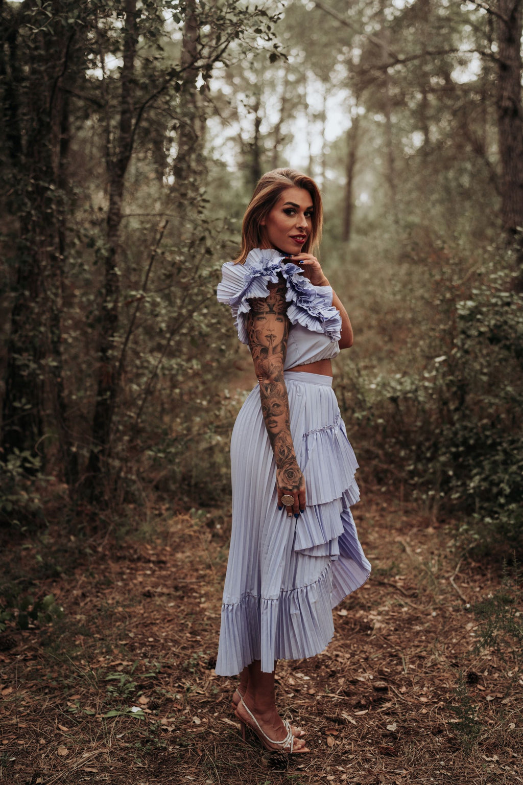 Cataleya-top-volantes