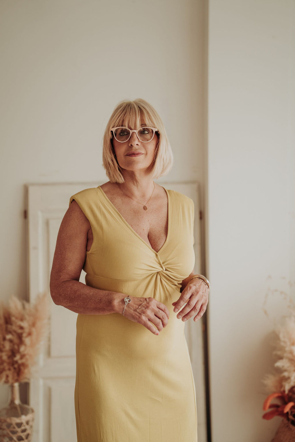 Cataleya-vestido-con-hombreras