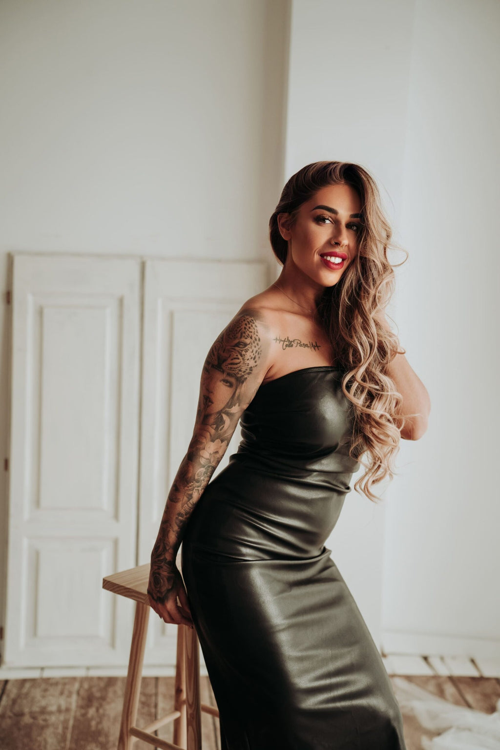 Cataleya-vestido-largo-efecto-piel