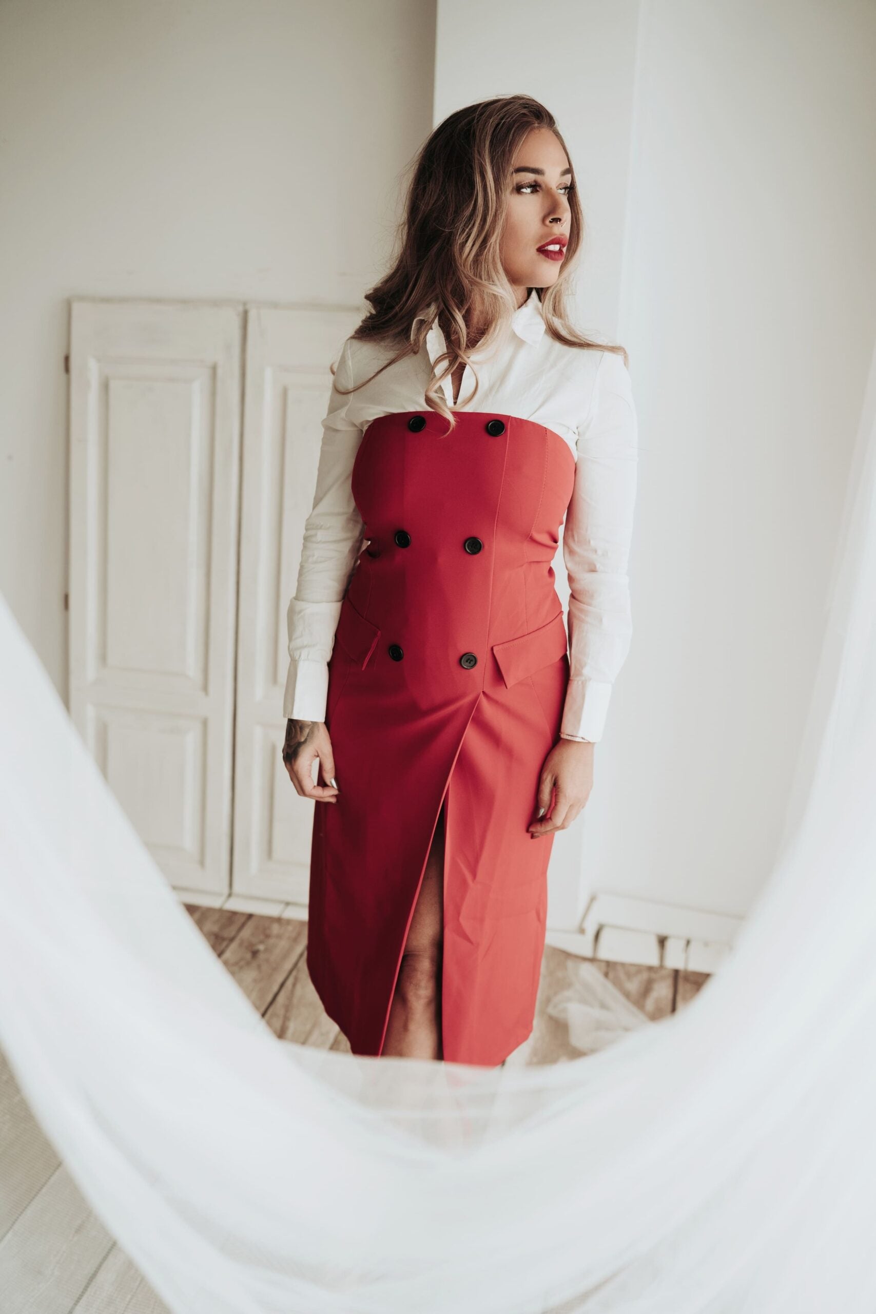 Cataleya-vestido-midi-con-bolsillos