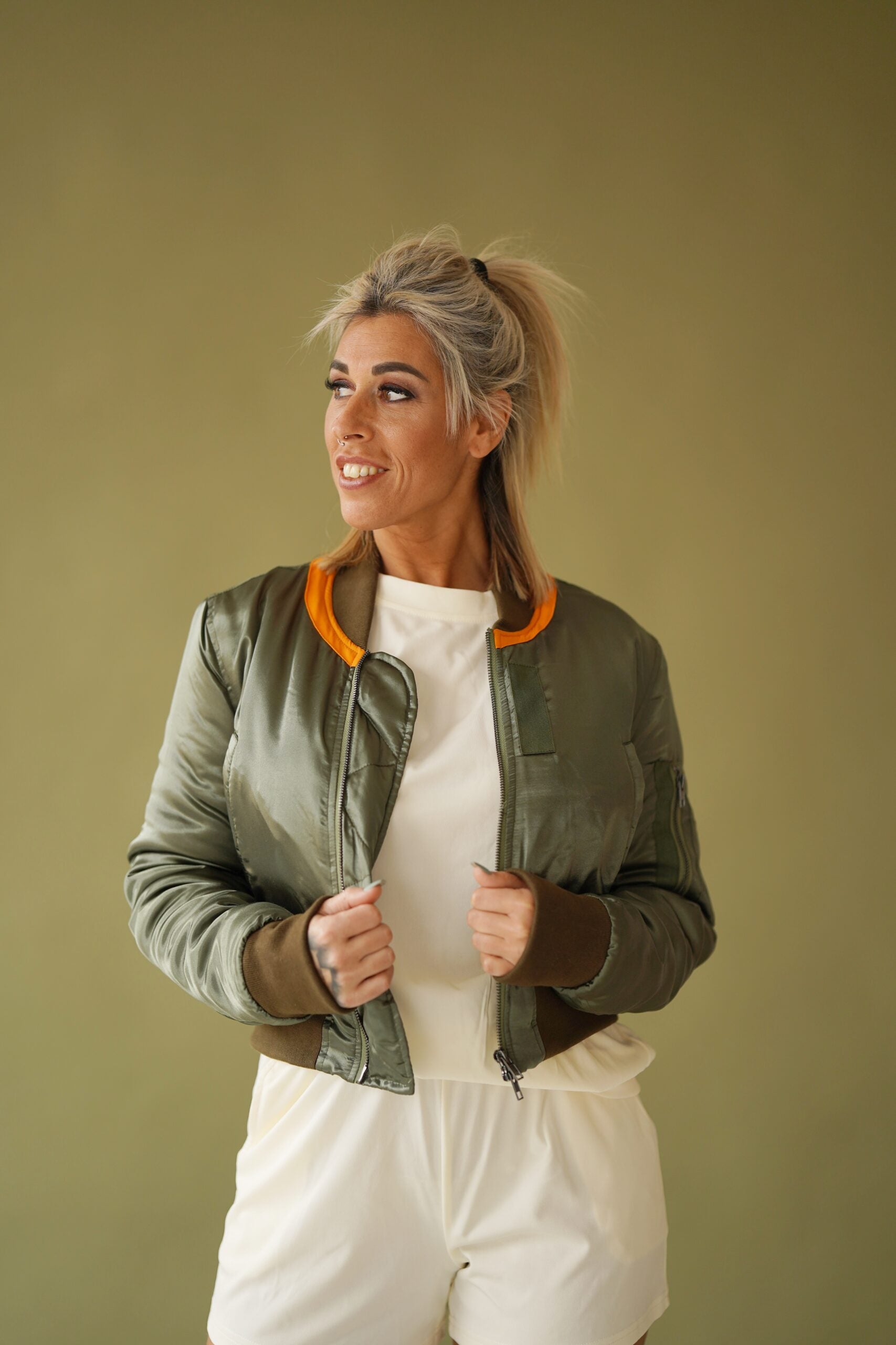 cataleya-bomber-scaled