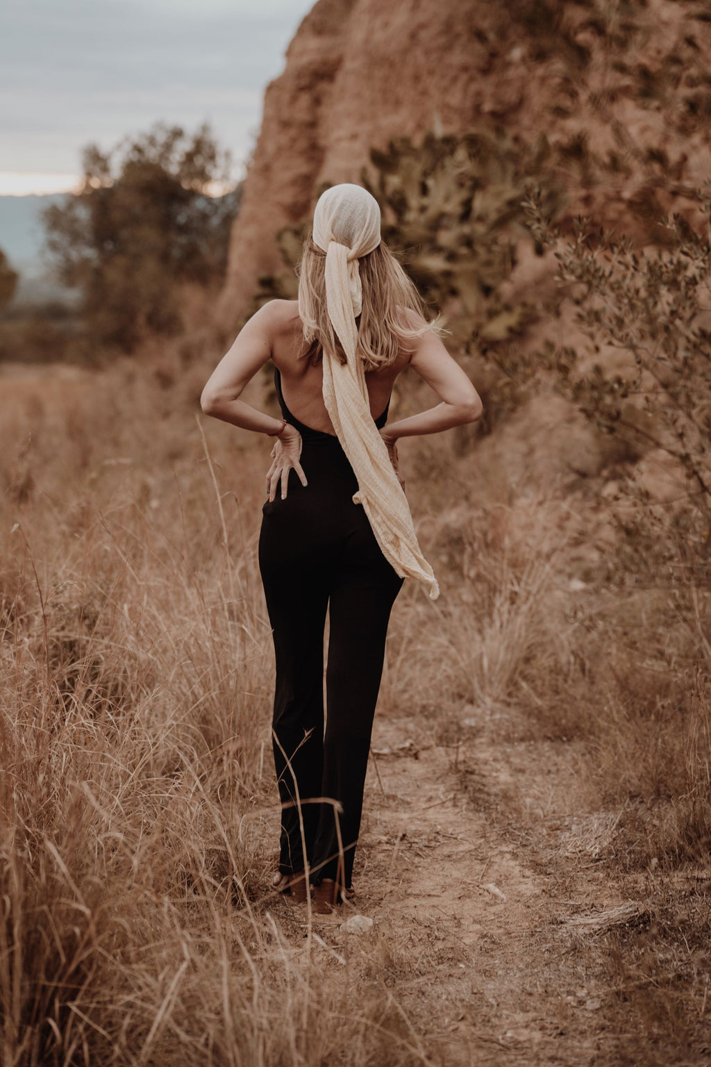 cataleya-espalda-mon