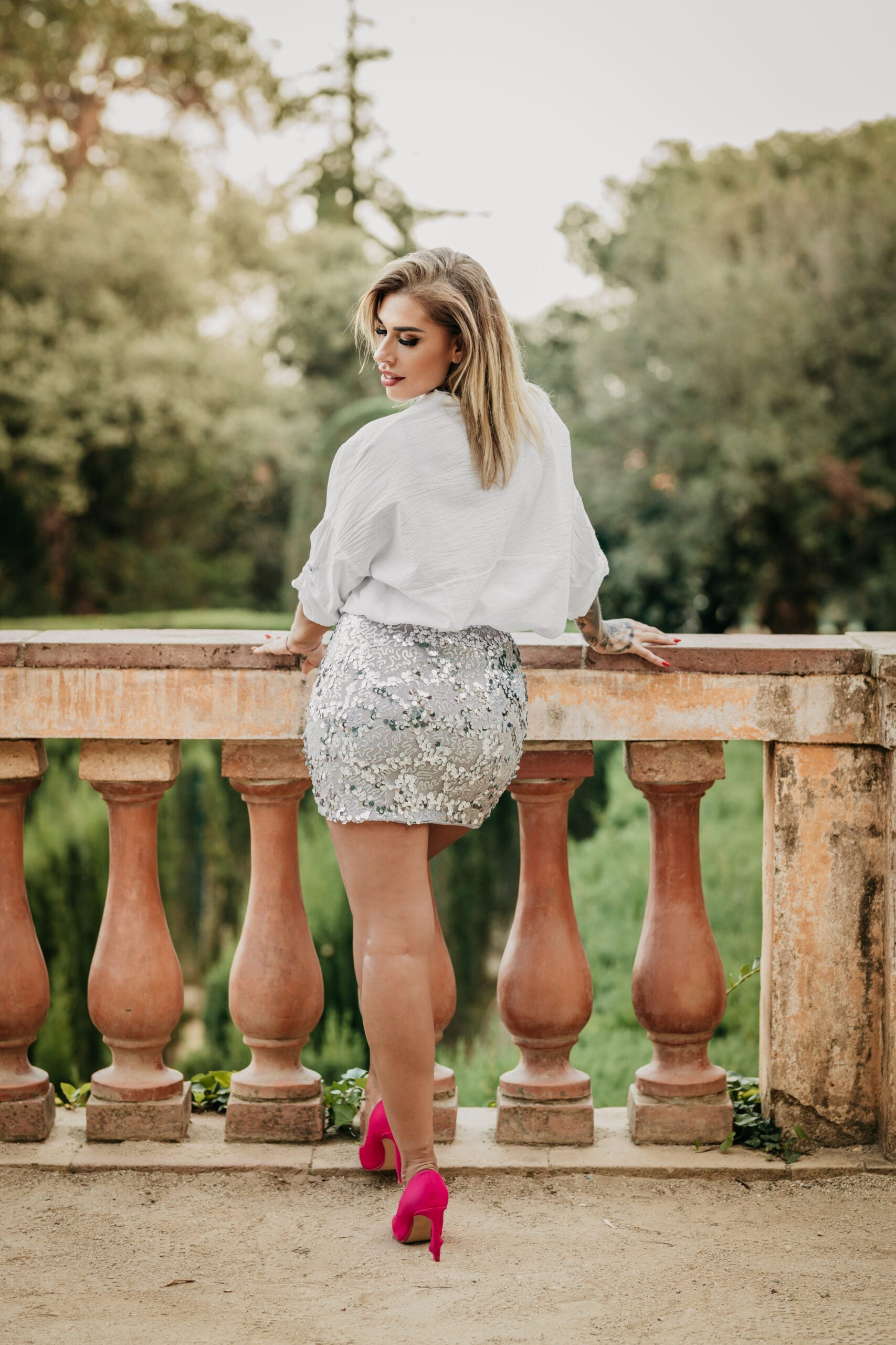 cataleya-falda-lentejuelas-espalda