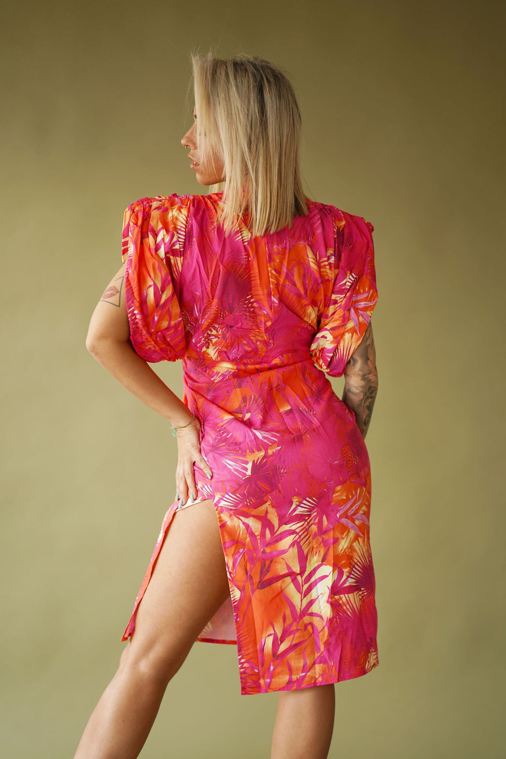 cataleya-haway-detras