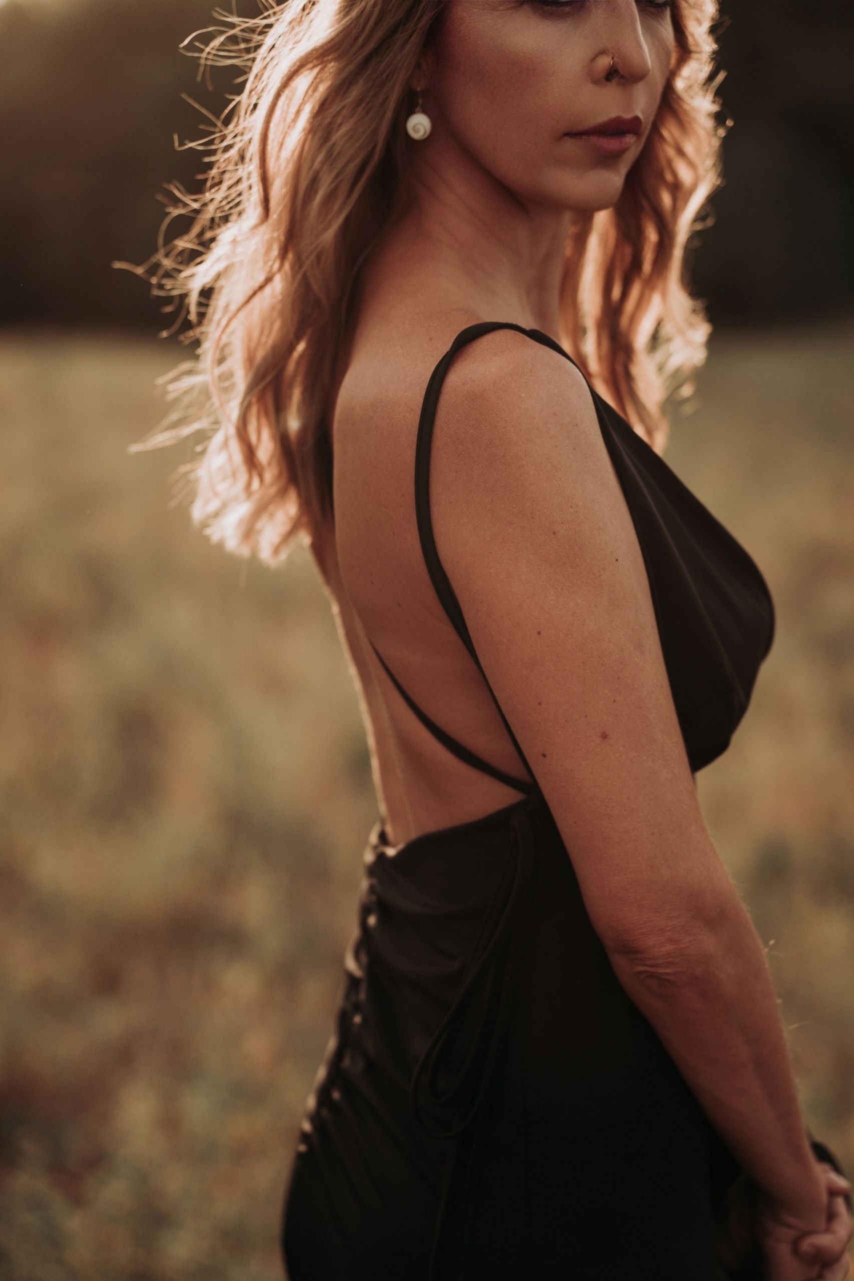 cataleya-vestido-espalda-abierta